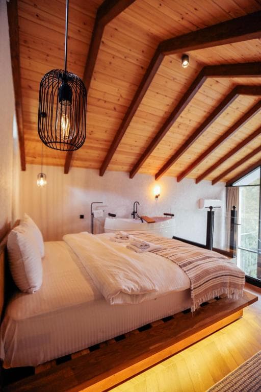 Corner Roof Villa 103 — iç mekân yaşam alanı